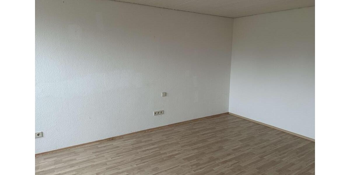 Reihenhaus Springe - 3 Zimmer, 134 m&sup2;, 990&euro; | Angebot:20526424