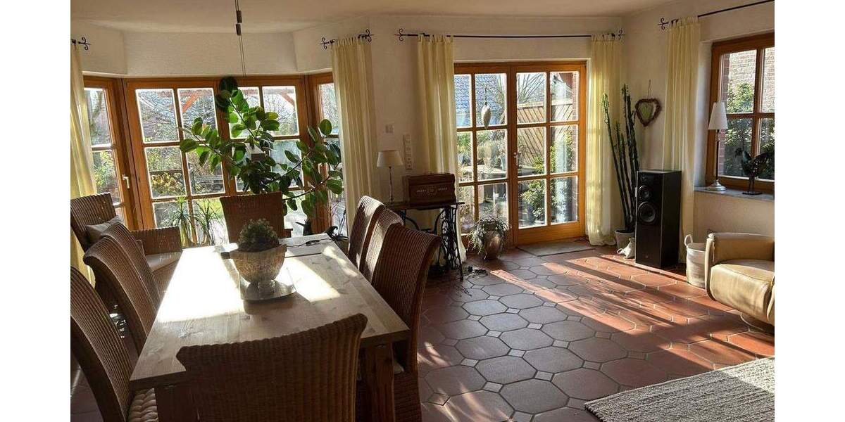 Einfamilienhaus Sehnde Wehmingen - 9 Zimmer, 268 m&sup2;, 625.000&euro; | Angebot:25747708