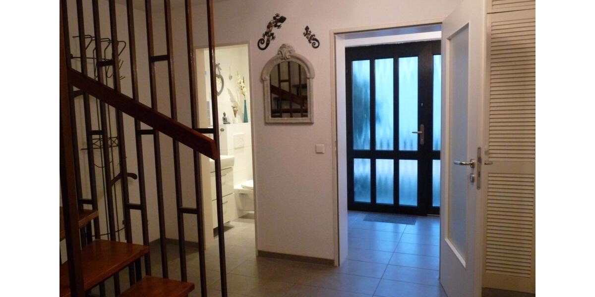 Reihenhaus Hannover Buchholz-Kleefeld - 7 Zimmer, 180 m&sup2;, 520.000&euro; | Angebot:25086228