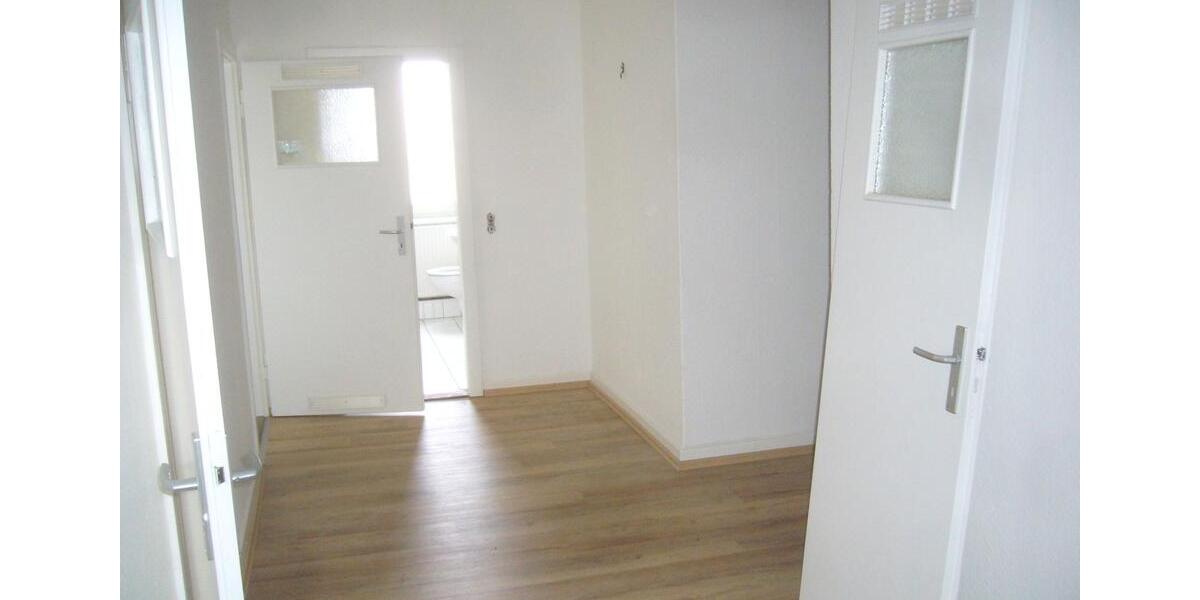 Dachgeschoßwohnung Hannover Mitte - 2 Zimmer, 70 m&sup2;, 560&euro; | Angebot:26676420