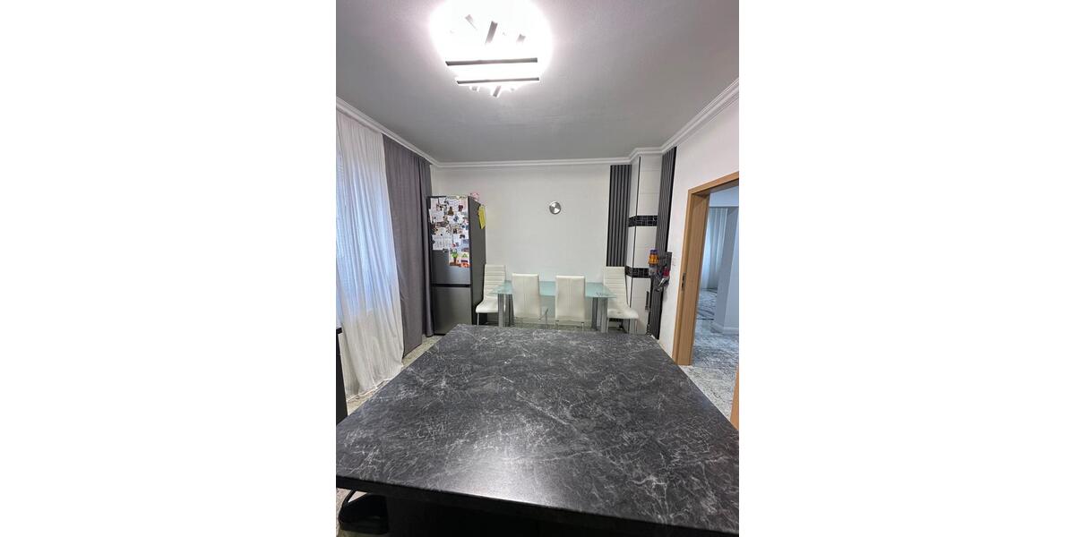 Einfamilienhaus Salzhemmendorf - 8 Zimmer, 240 m&sup2;, 350.000&euro; | Angebot:27002049