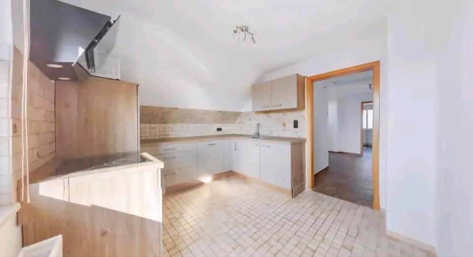 Dachgeschoßwohnung Pattensen - 2 Zimmer, 70 m&sup2;, 930&euro; | Angebot:25934295