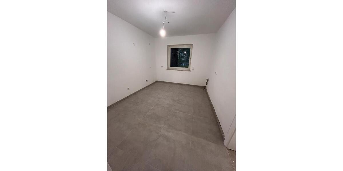 Reihenhaus Peine Südstadt - 5 Zimmer, 100 m&sup2;, 1.300&euro; | Angebot:26635931