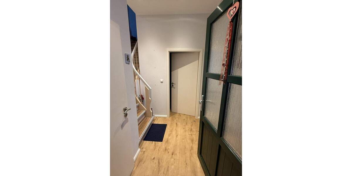 Mehrfamilienhaus, Wohnhaus Sehnde - 8 Zimmer, 185 m&sup2;, 670.000&euro; | Angebot:25770681