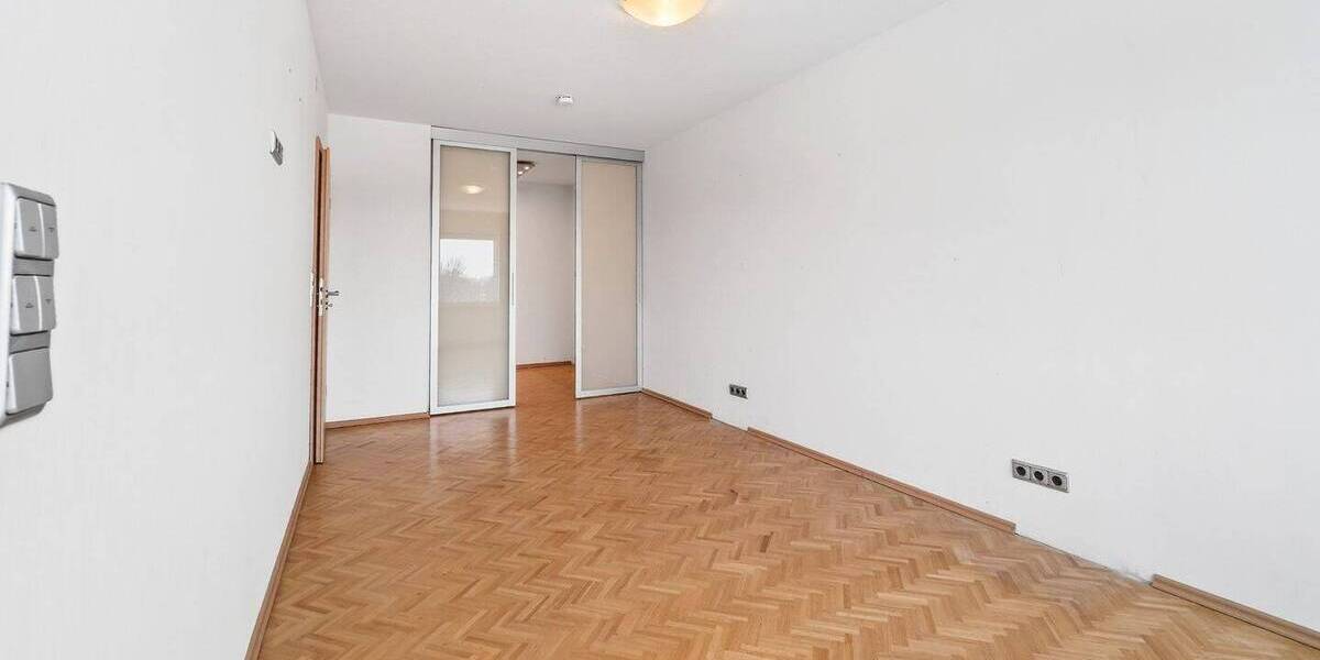 Etagenwohnung Salzgitter Lebenstedt - 3 Zimmer, 106 m&sup2;, 280.000&euro; | Angebot:25986932