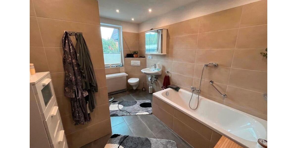 Mehrfamilienhaus, Wohnhaus Coppenbrügge - 10.5 Zimmer, 272 m&sup2;, 299.000&euro; | Angebot:26018295