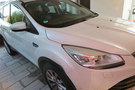 Ford Kuga 129.600 km 8.900 &euro; Bockenem 31167