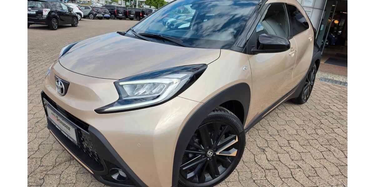 Toyota Aygo (X) 28.500 km 16.900 &euro; Hildesheim 31137
