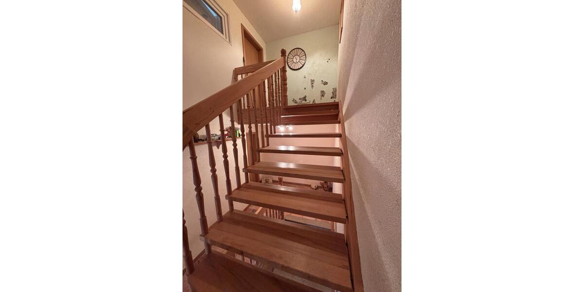 Dachgeschoßwohnung Bockenem - 3 Zimmer, 94 m&sup2;, 795&euro; | Angebot:25048536