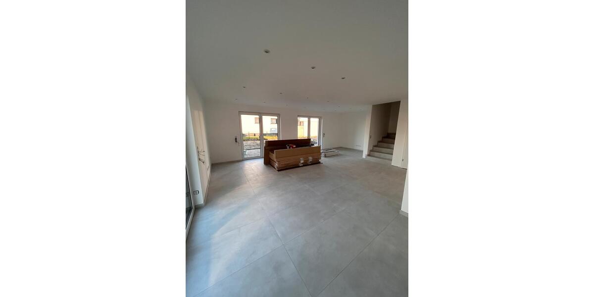 Doppelhaushälfte Peine Südstadt - 4 Zimmer, 135 m&sup2;, 1.850&euro; | Angebot:25628522