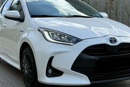 Toyota Yaris 40.000 km 15.799 &euro; Hannover 30179