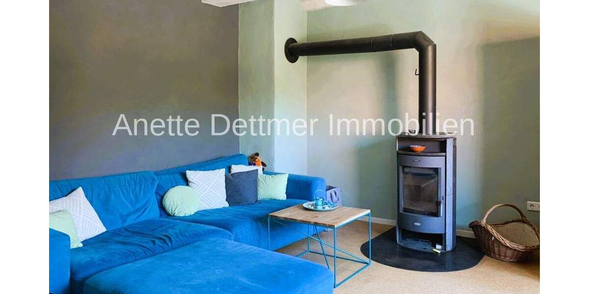 Einfamilienhaus Delligsen / Varrigsen Varrigsen - 7 Zimmer, 215 m&sup2;, 98.000&euro; | Angebot:25695289