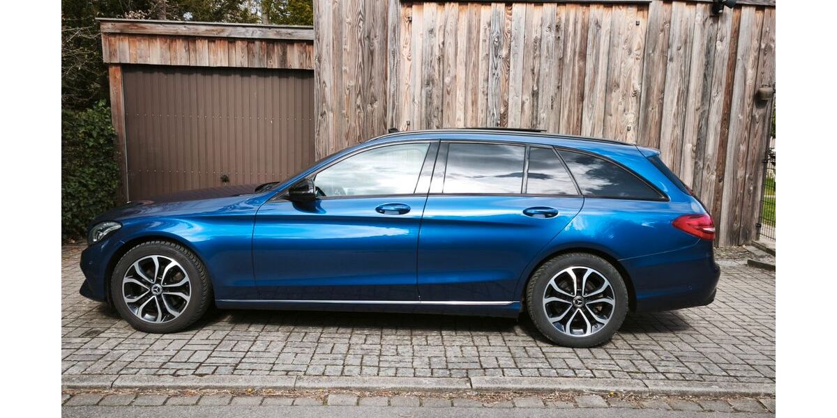 Mercedes-Benz C 220 151.000 km 16.500 &euro; Wennigsen 30974