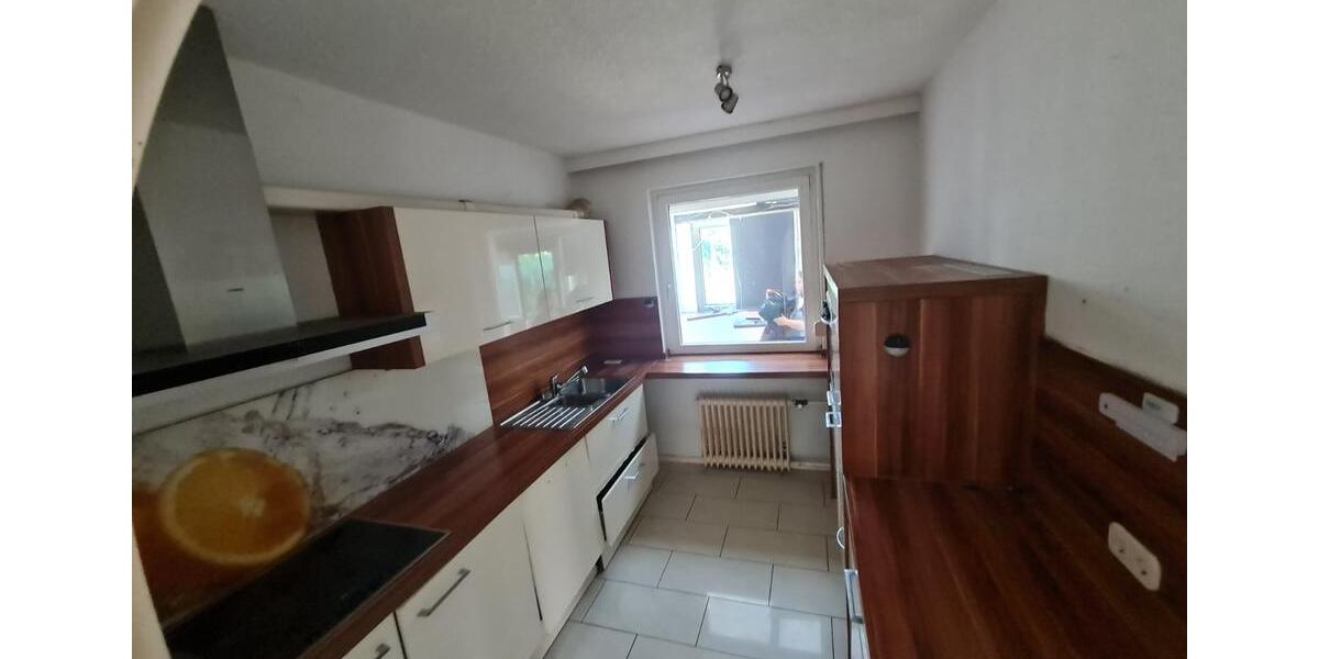 Etagenwohnung Springe - 1 Zimmer, 10 m&sup2;, 300&euro; | Angebot:25402907
