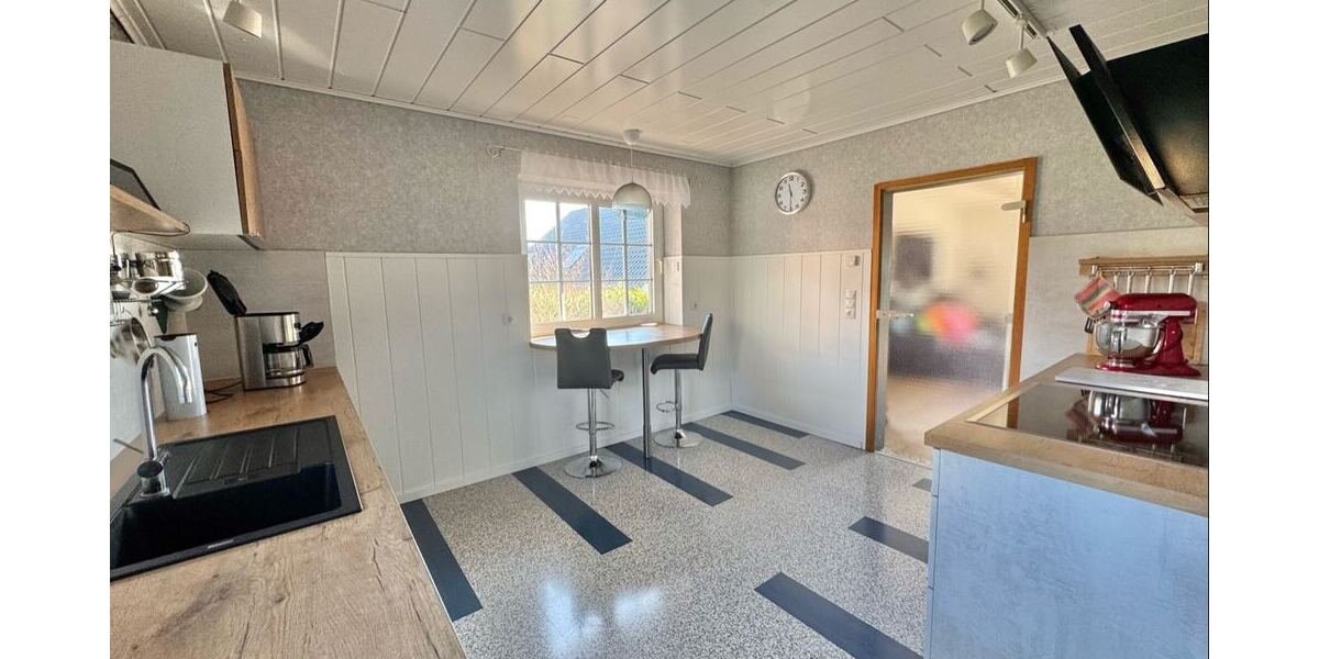 Charmantes Haus in ruhiger Lage - Einfamilienhaus Holle Hackenstedt | Angebot:26097672