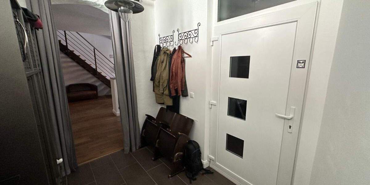 Reihenmittelhaus Hildesheim Ost - 4 Zimmer, 151 m&sup2;, 299.000&euro; | Angebot:25775109