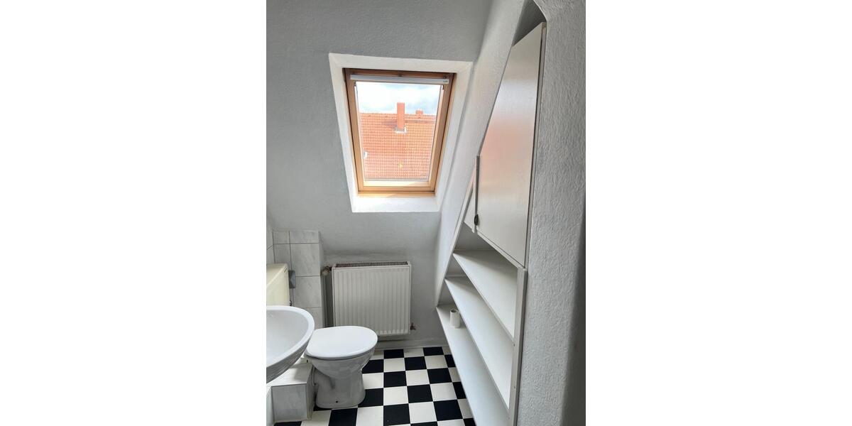 Dachgeschoßwohnung Hannover Ahlem-Badenstedt-Davenstedt - 2.5 Zimmer, 58 m&sup2;, 750&euro; | Angebot:25861470