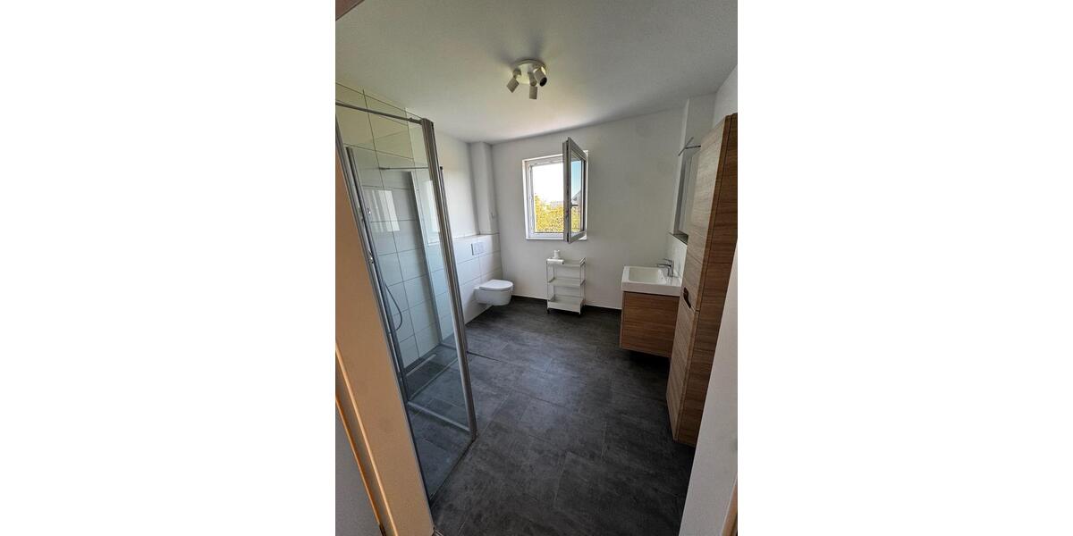 Etagenwohnung Lengede - 3 Zimmer, 102 m&sup2;, 319.000&euro; | Angebot:25787577