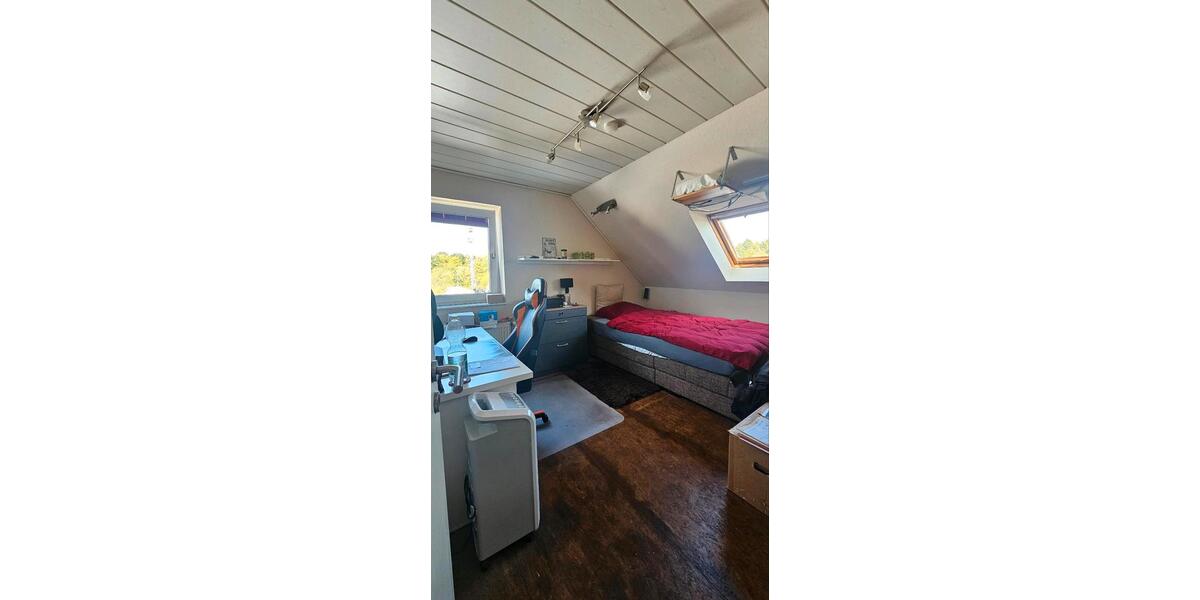 Einfamilienhaus Laatzen - 7 Zimmer, 250 m&sup2;, 799.000&euro; | Angebot:24465518