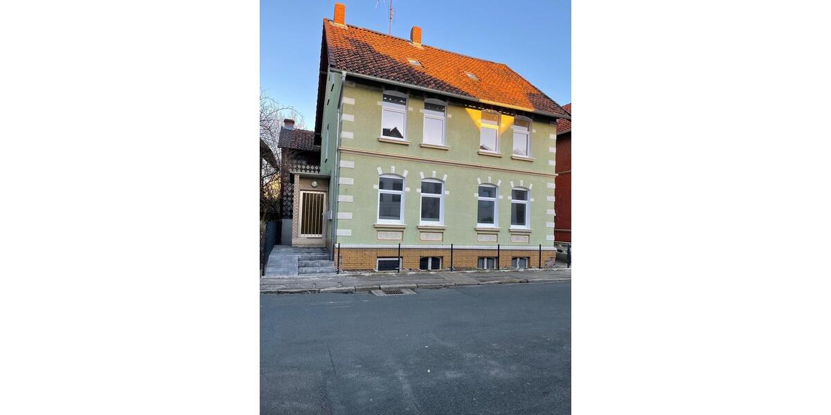 Mehrfamilienhaus, Wohnhaus Alfeld (Leine) - 10 Zimmer, 180 m&sup2;, 300.000&euro; | Angebot:25065418