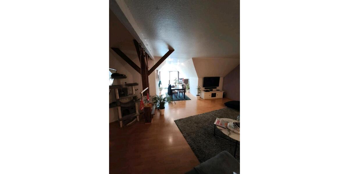 Etagenwohnung Harsum - 4 Zimmer, 160 m&sup2;, 800&euro; | Angebot:25960210
