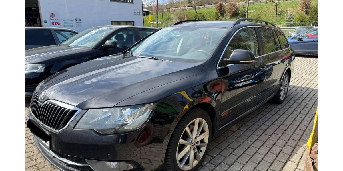 Skoda Superb 330.000 km 5.990 &euro; woltershausen 31195