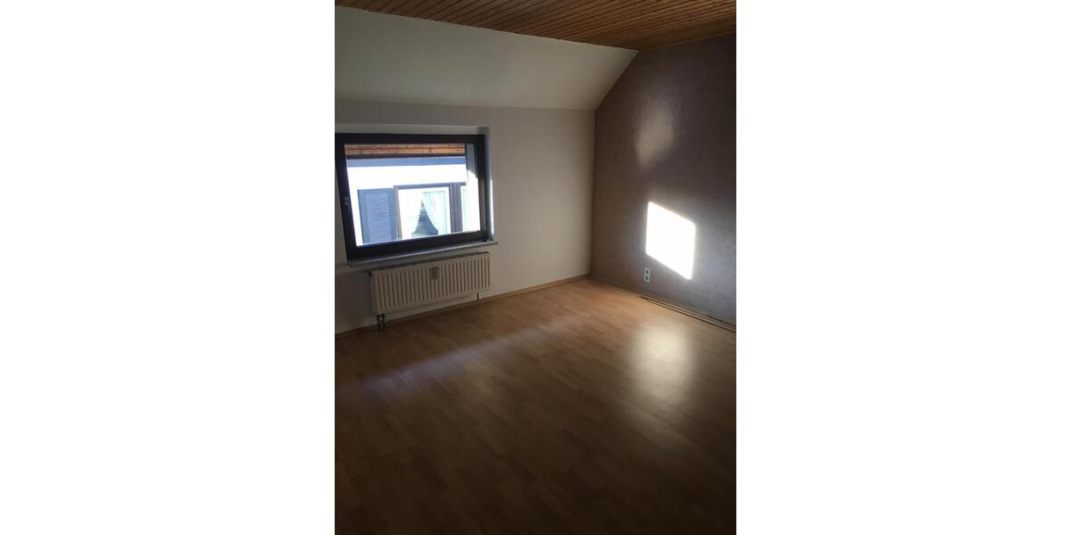 Mehrfamilienhaus, Wohnhaus Salzhemmendorf - 13 Zimmer, 290 m&sup2;, 209.000&euro; | Angebot:25765086