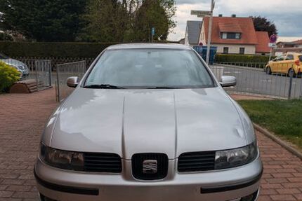 Seat Leon 161.039 km 1.950 &euro; Hildesheim 31135