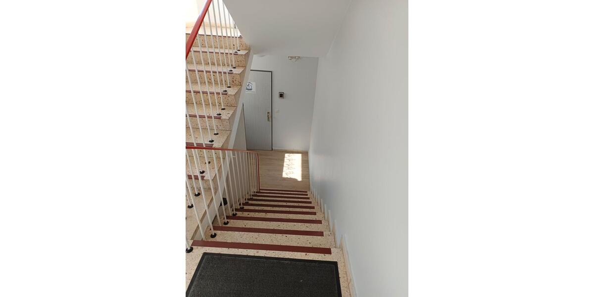 Etagenwohnung Springe - 3 Zimmer, 84 m&sup2;, 75.000&euro; | Angebot:26692382