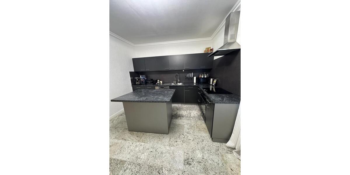 Einfamilienhaus Salzhemmendorf - 8 Zimmer, 240 m&sup2;, 350.000&euro; | Angebot:27002049