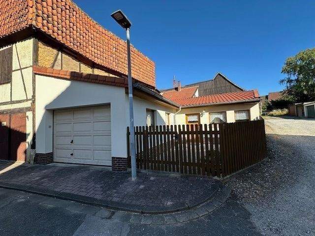 Mehrfamilienhaus, Wohnhaus Bockenem - 6 Zimmer, 163 m&sup2;, 159.000&euro; | Angebot:25687822