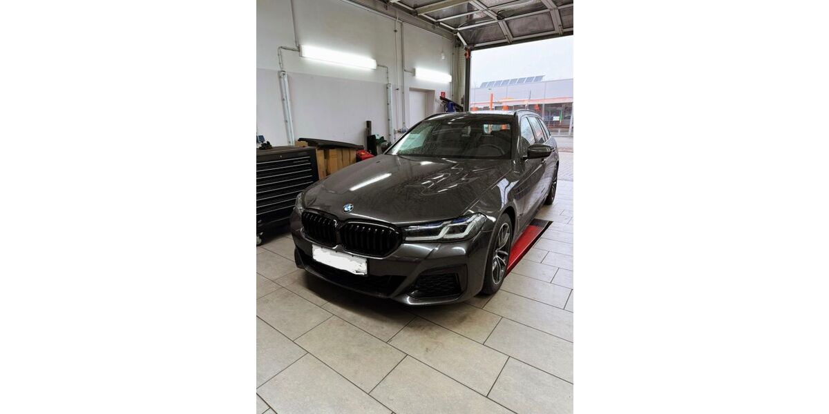 BMW 540 98.000 km 43.900 &euro; Hannover 30159