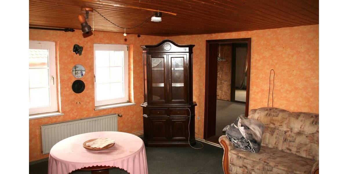 Mehrfamilienhaus, Wohnhaus Delligsen - 2 Zimmer, 500 m&sup2;, 190.000&euro; | Angebot:26036937