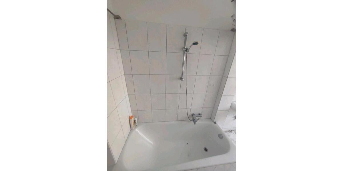 Etagenwohnung Hemmingen - 3 Zimmer, 90 m&sup2;, 1.150&euro; | Angebot:26660627