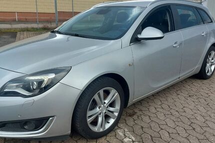 Opel Insignia 185.000 km 6.400 &euro; Hildesheim 31135