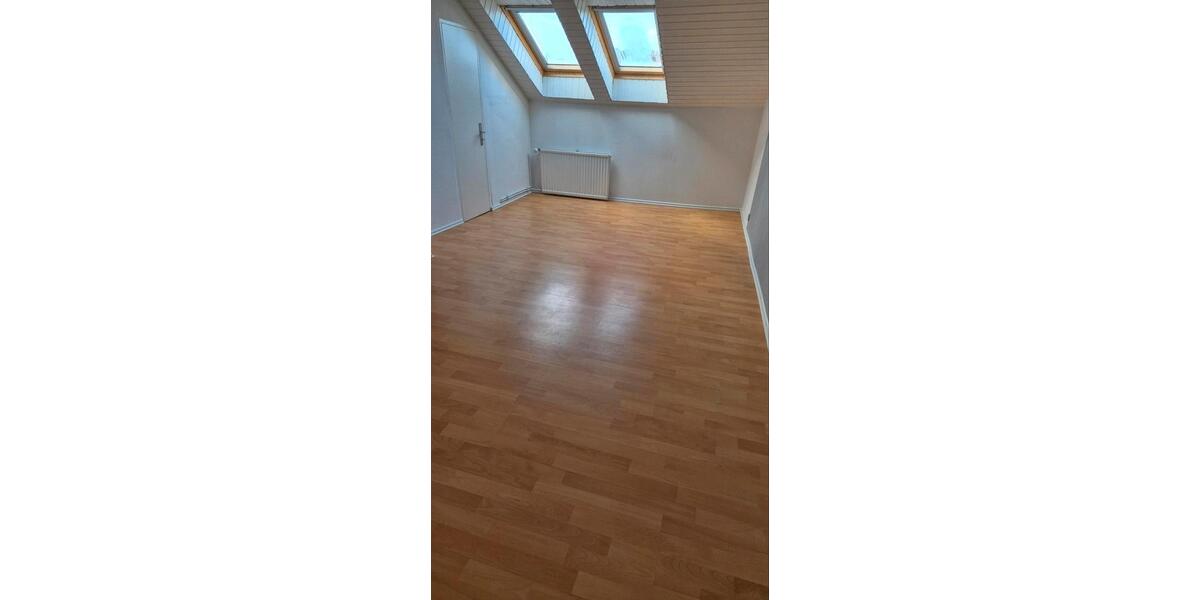 Dachgeschoßwohnung Salzgitter Ortschaft Nord - 2 Zimmer, 62 m&sup2;, 545&euro; | Angebot:26003931