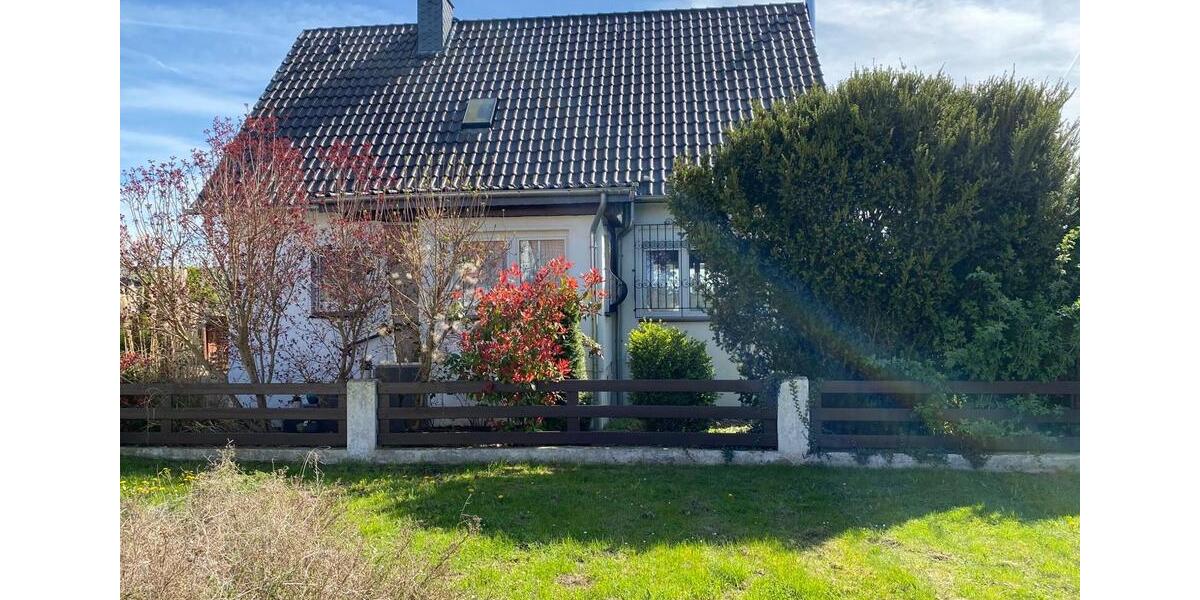 Einfamilienhaus Gronau (Leine) - 4 Zimmer, 120 m&sup2;, 320.000&euro; | Angebot:26962905