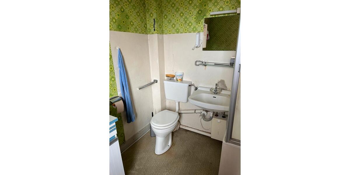 Doppelhaushälfte Sibbesse - 13 Zimmer, 140 m&sup2;, 95.000&euro; | Angebot:21115883