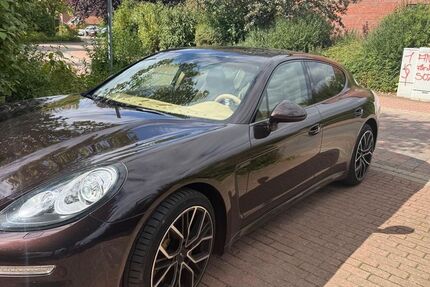 Porsche Panamera 122.000 km 29.900 &euro; Wennigsen 30974