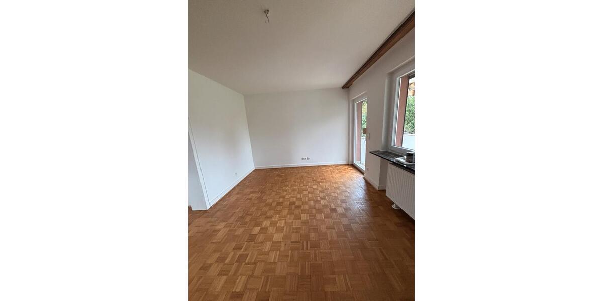Erdgeschoßwohnung Lehrte - 3 Zimmer, 80 m&sup2;, 800&euro; | Angebot:25933187