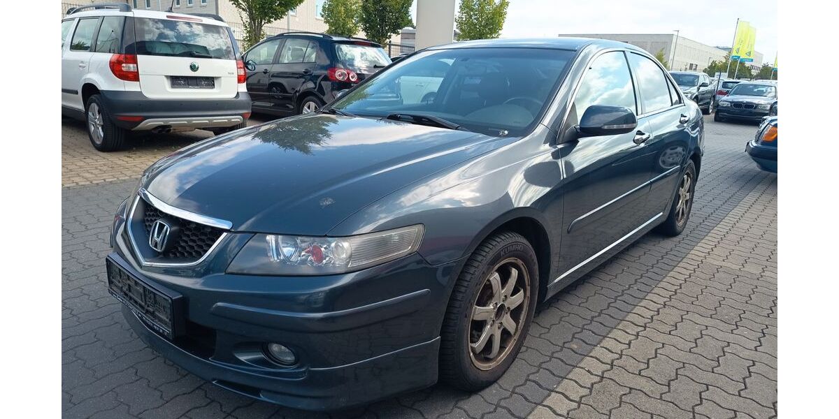 Honda Accord 178.818 km 2.300 &euro; Hannover 30179