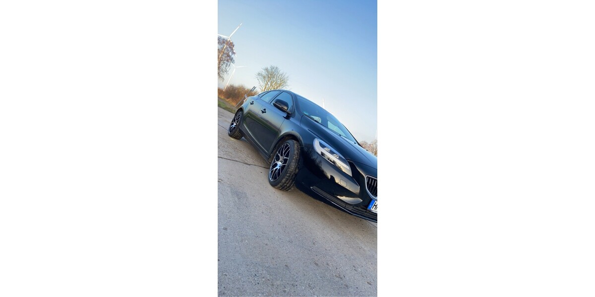 Volvo V40 80.000 km 17.000 &euro; Coppenbrügge 31863