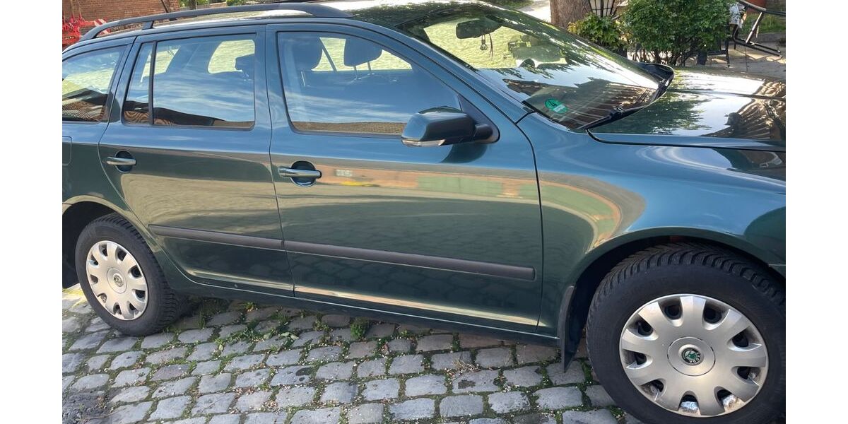 Skoda Octavia 320.000 km 2.000 &euro; Springe 31832
