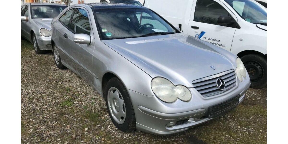 Mercedes-Benz CLC 200 143.882 km 2.112 &euro; Hildesheim 31137