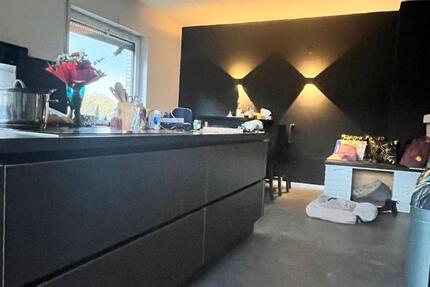 Haus Alfeld (Leine) - 5 Zimmer, 239 m&sup2;, 259.000&euro; | Angebot:26053219