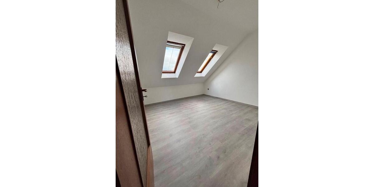 Etagenwohnung Coppenbrügge - 2 Zimmer, 76 m&sup2;, 700&euro; | Angebot:25165141