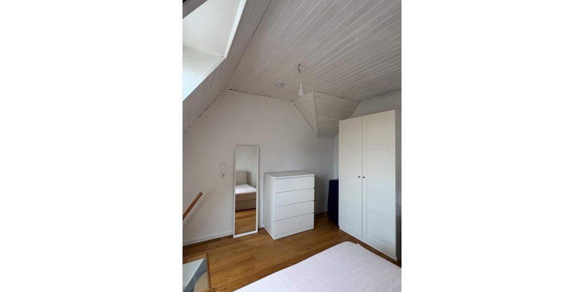 Dachgeschoßwohnung Hildesheim Himmelsthür - 2 Zimmer, 46 m&sup2;, 450&euro; | Angebot:25843938