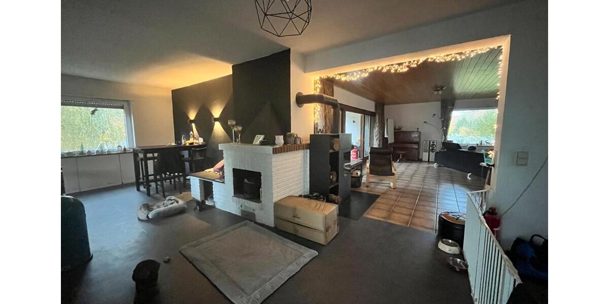 Einfamilienhaus Alfeld (Leine) - 5 Zimmer, 239 m&sup2;, 259.000&euro; | Angebot:26053219