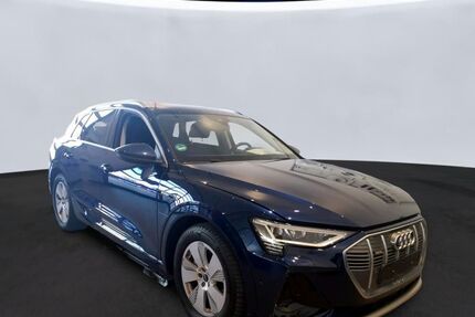 Audi e-tron 30.300 km 33.950 &euro; Salzgitter 38259
