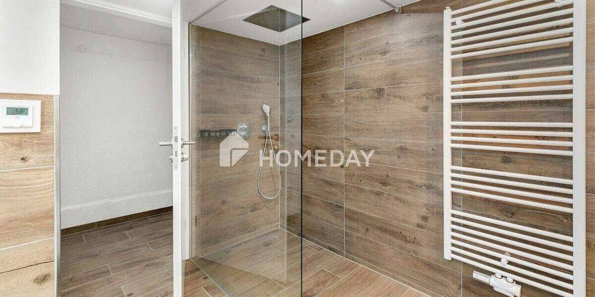 Einfamilienhaus Elze Esbeck - 8 Zimmer, 260 m&sup2;, 349.500&euro; | Angebot:25846119